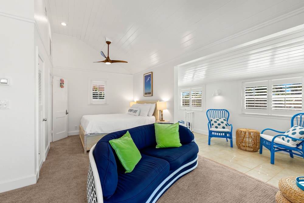 Room, 1 Queen Bed, Kitchen (Sea Loft)