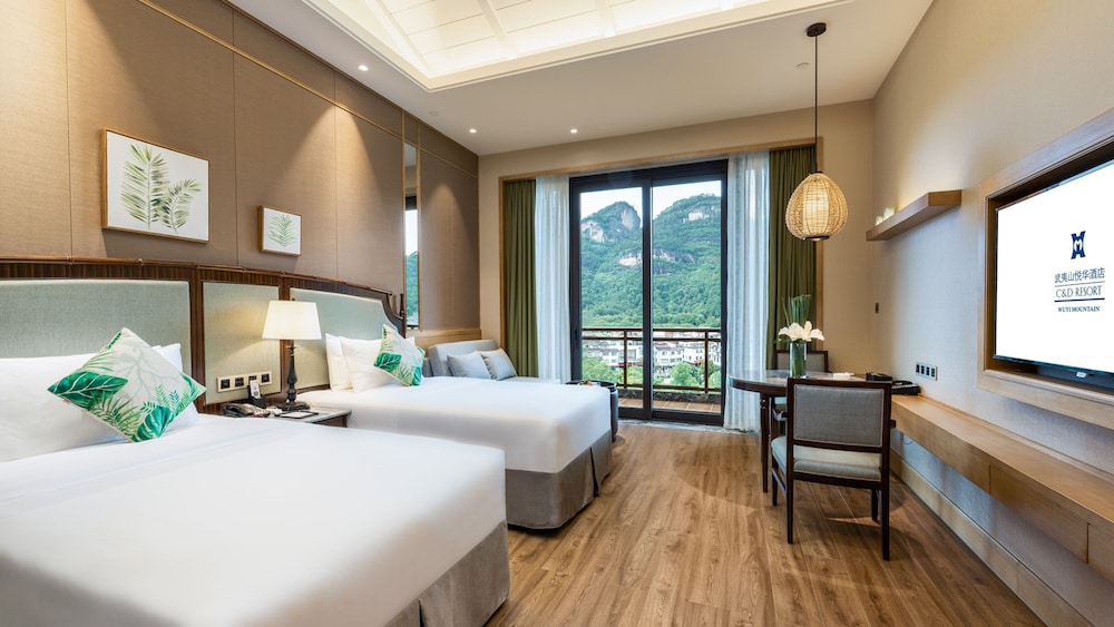 XinYue Building Deluxe Mountain view Twin Bed Room
