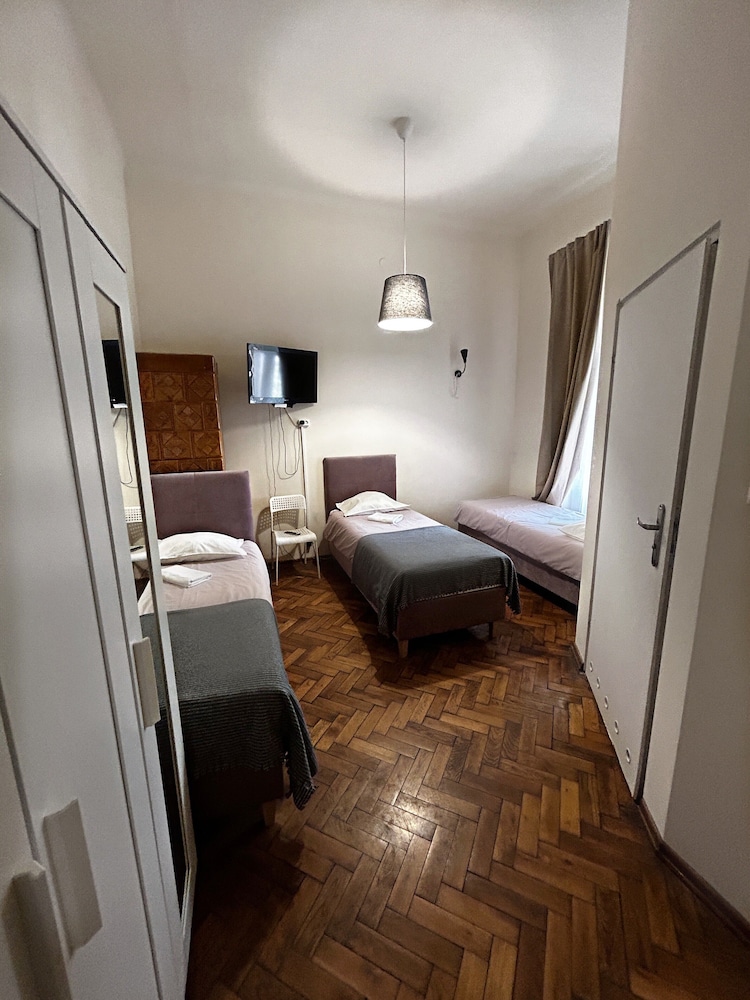 Comfort Triple Room, Garden View