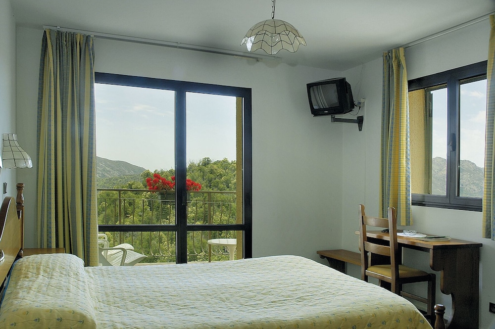 Superior Double Room - Photo 1