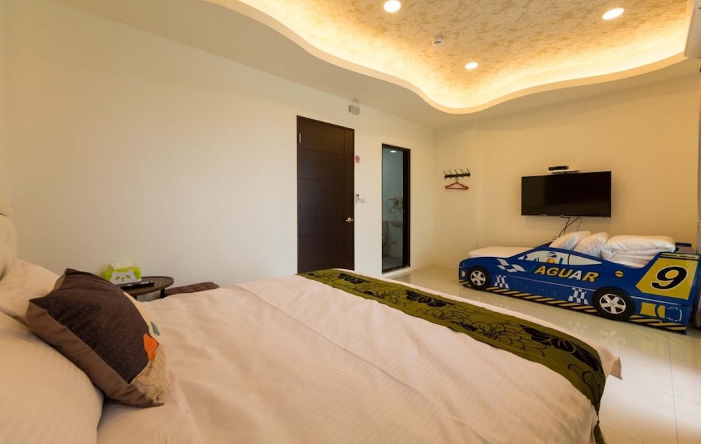 Family Quadruple Room (A301) photo 2