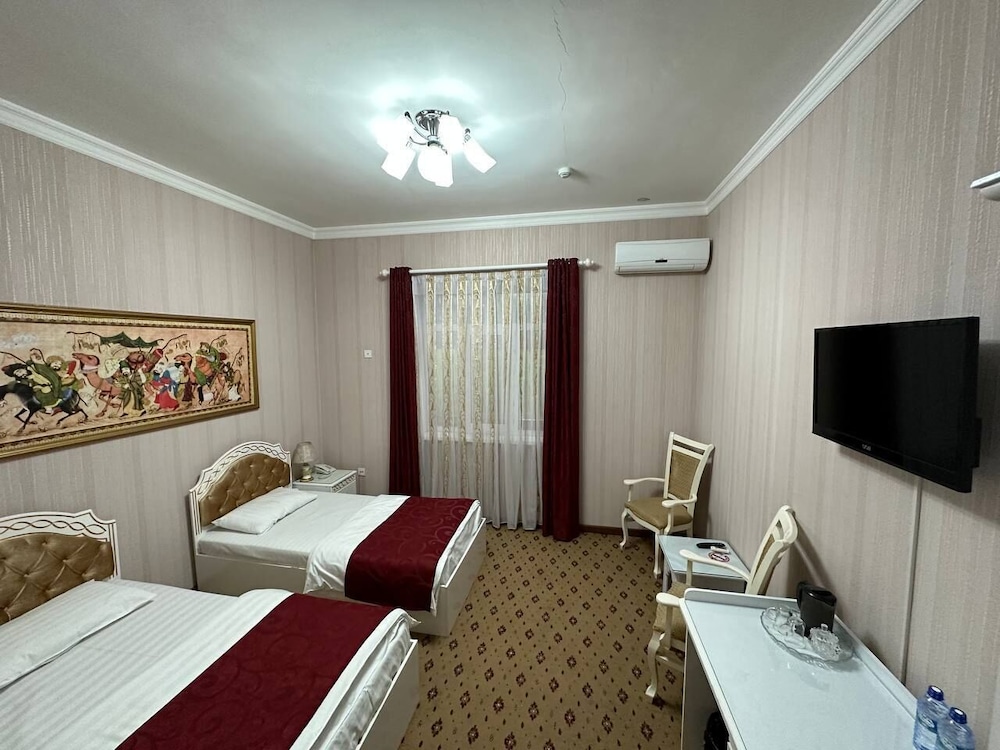 Standard Twin Room - Photo 3