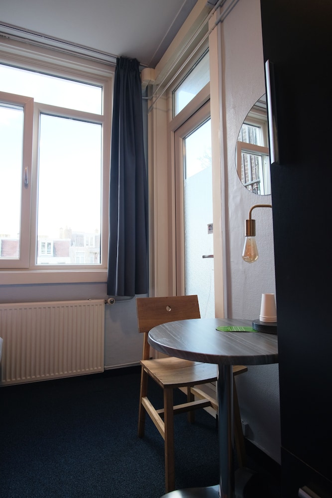Single Room, Private Bathroom (Balcony) photo 2