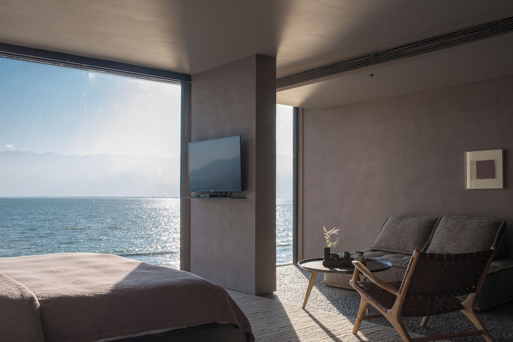 Double Room, Lake View photo 2