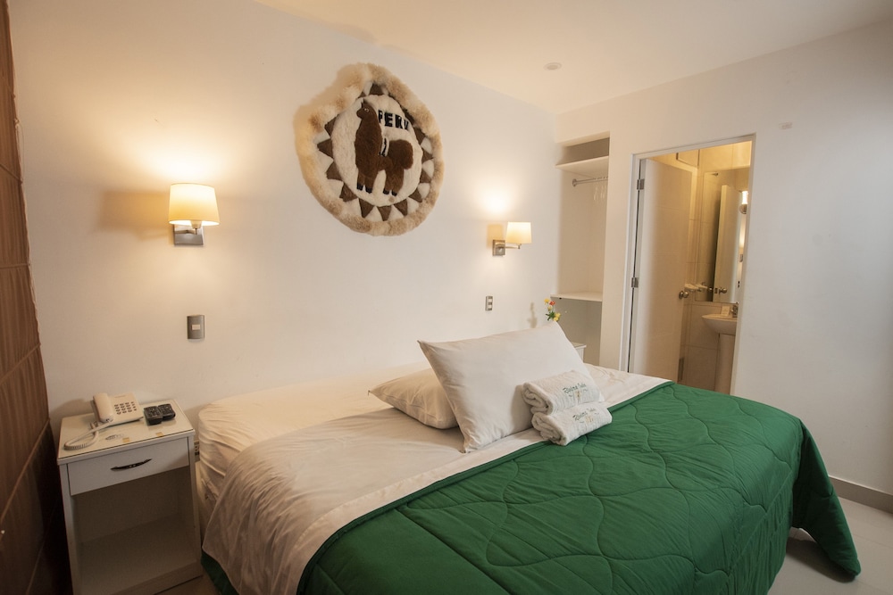 Superior Double Room, 1 Queen Bed, Private Bathroom photo 3