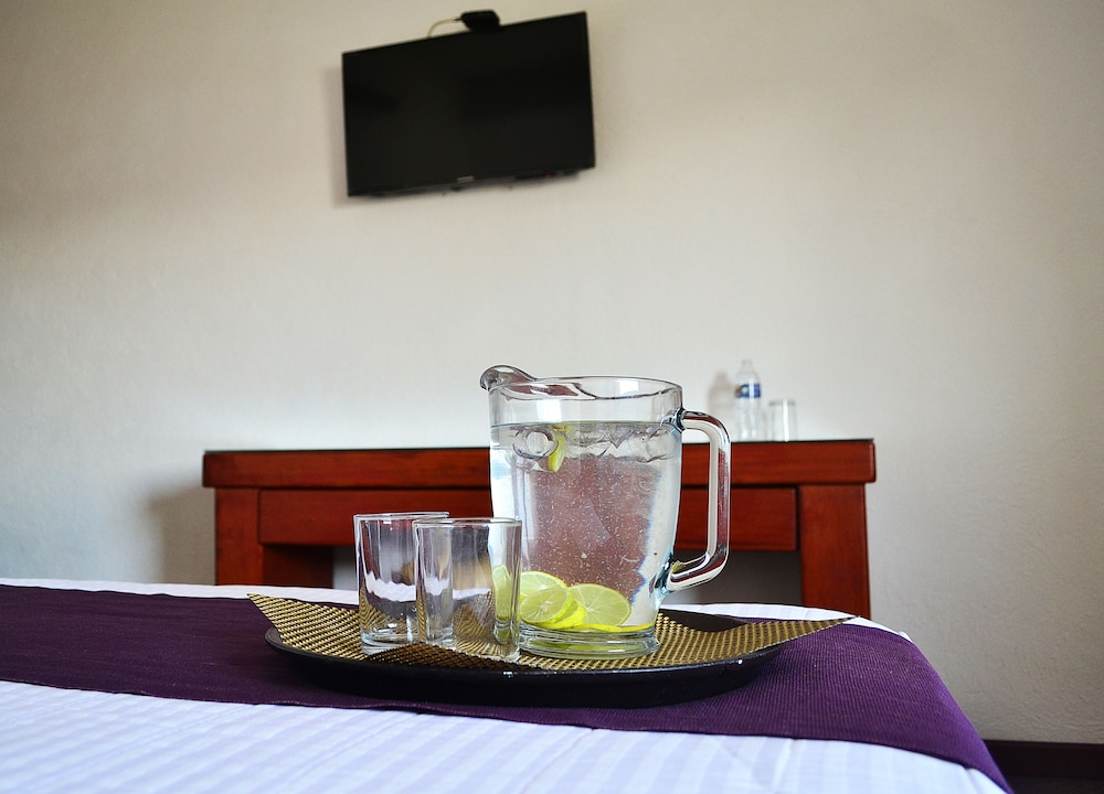 Standard Room, 2 Double Beds photo 2
