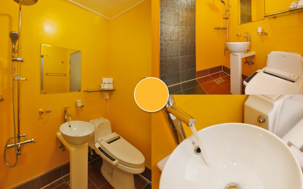Room (VILLAGE-Y (Spa Unshared House))
