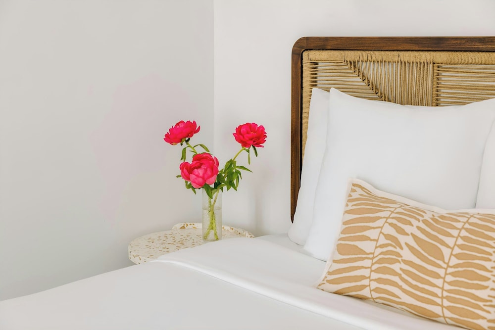 Room, 1 Queen Bed, Balcony