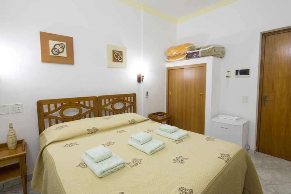 Standard Double Room photo 3