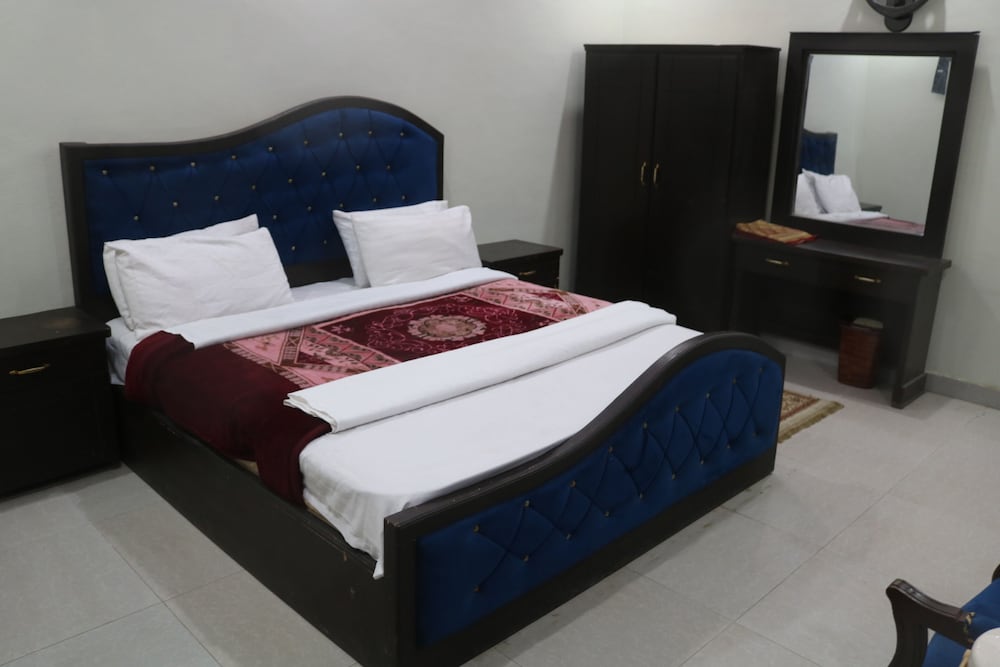 Double Room - Photo 1