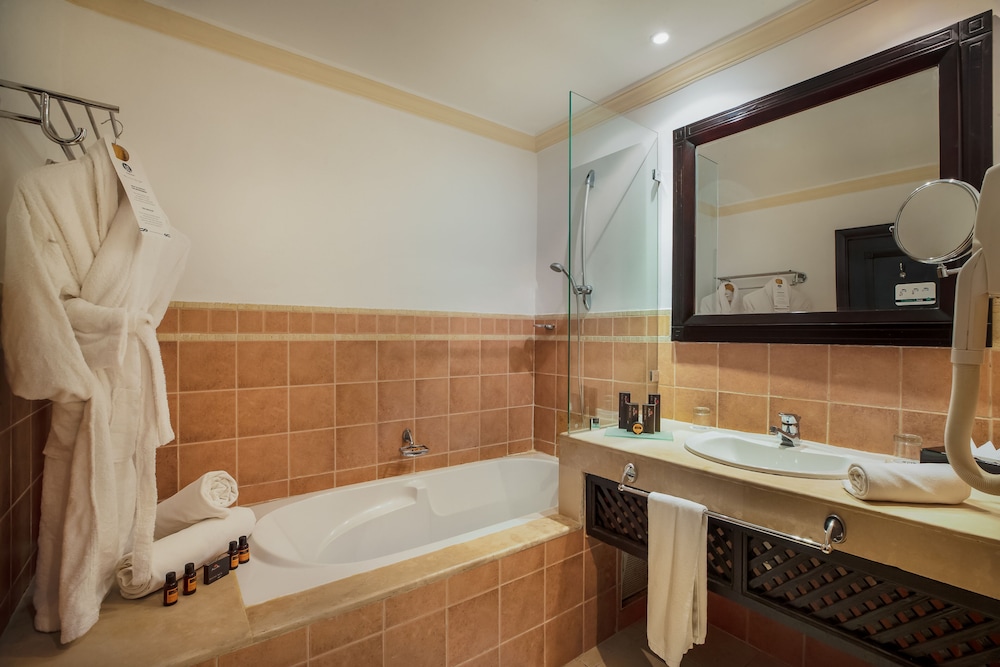 Junior Suite - Photo 5