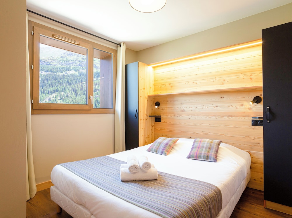 4-Room Apartment for 8 people