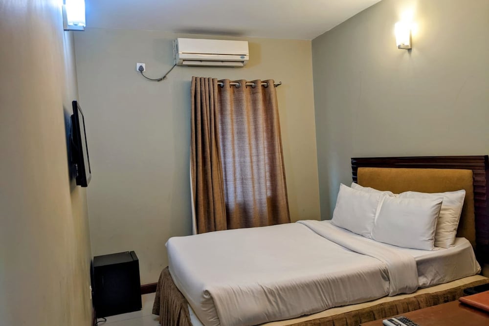 Standard Room photo 3