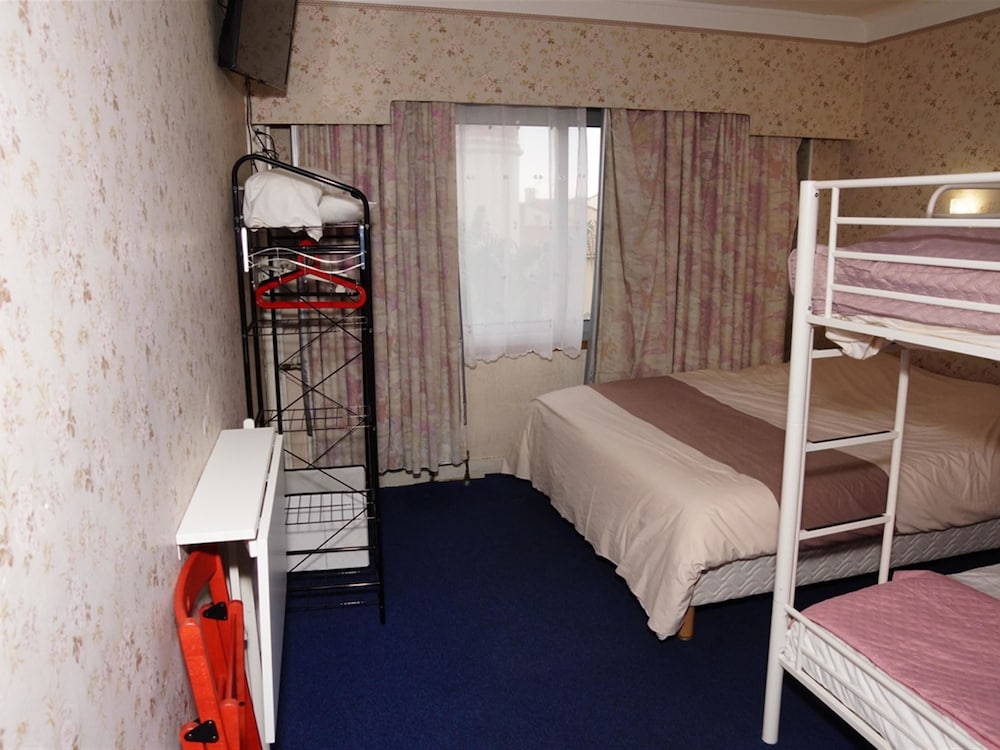 Family Quadruple Room photo 1