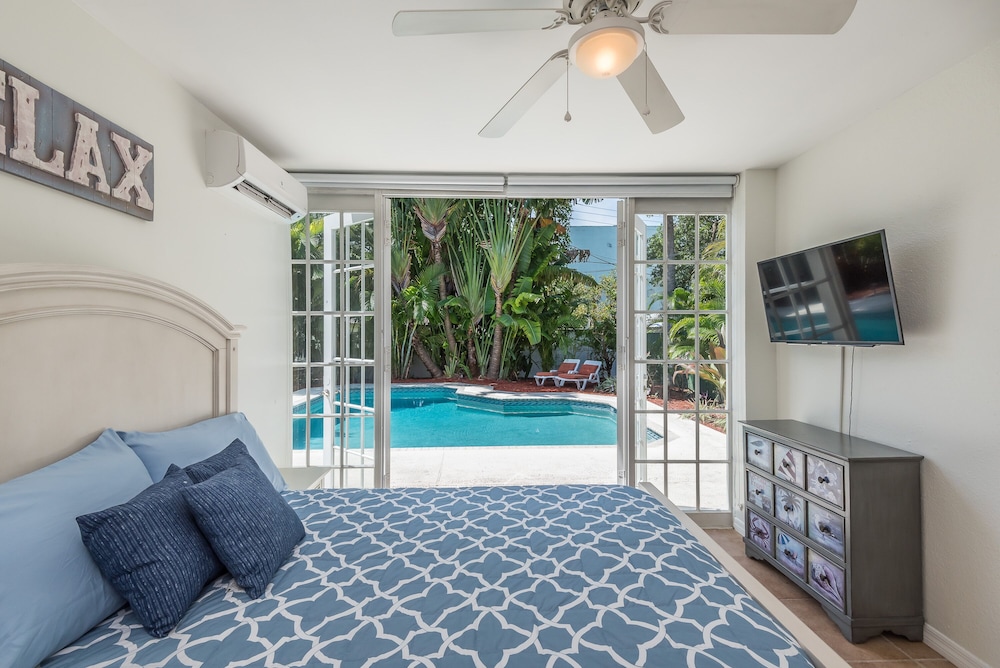 Luxury Duplex, 3 Bedrooms, Private Pool photo 3
