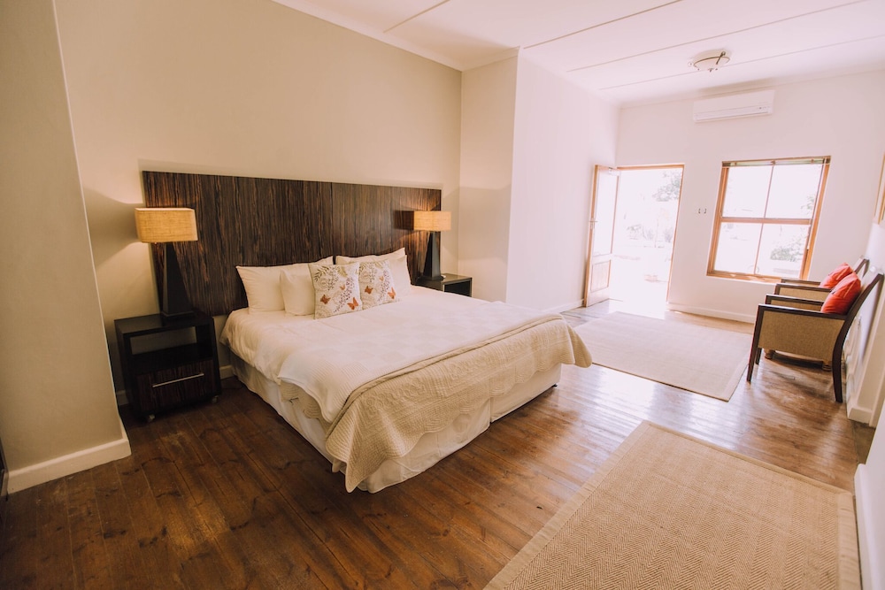 Luxury Double Room, Bathtub photo 1