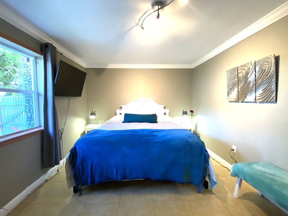 Luxury Villa photo 1