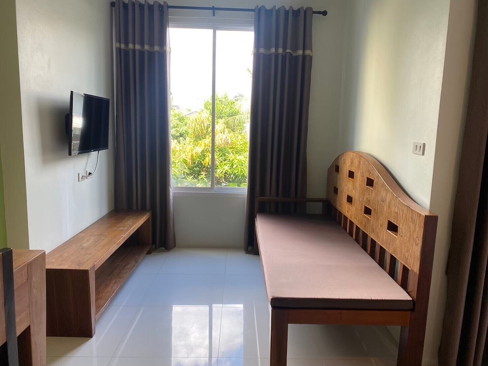 Deluxe Twin Room - Photo 8