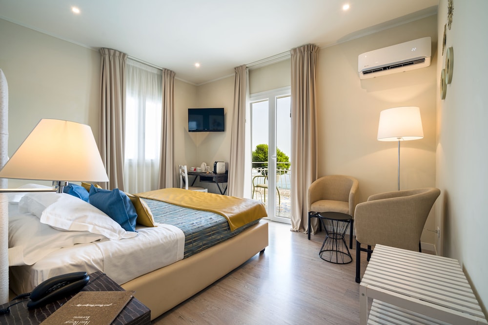 Deluxe Double Room, Sea View