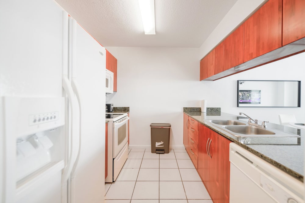 Condo, 1 Bedroom, City View photo 3