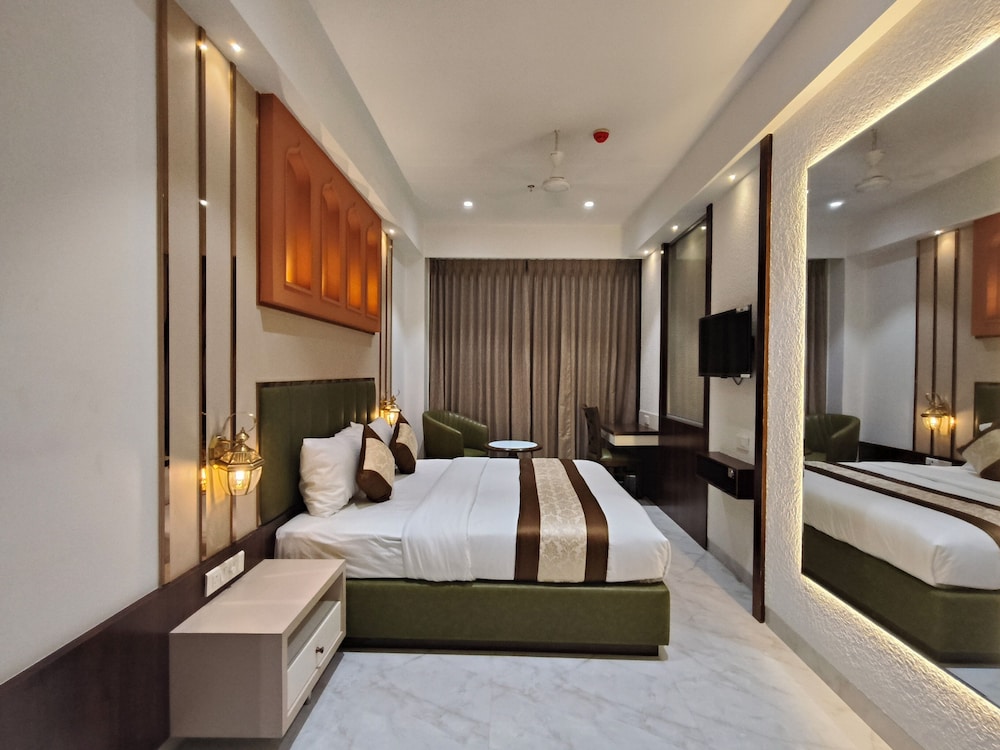Luxury Studio Suite