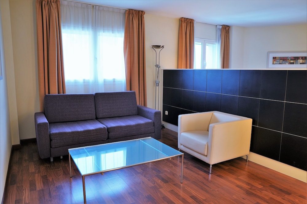 Junior Suite (2 Adults + 2 children) - Photo 5