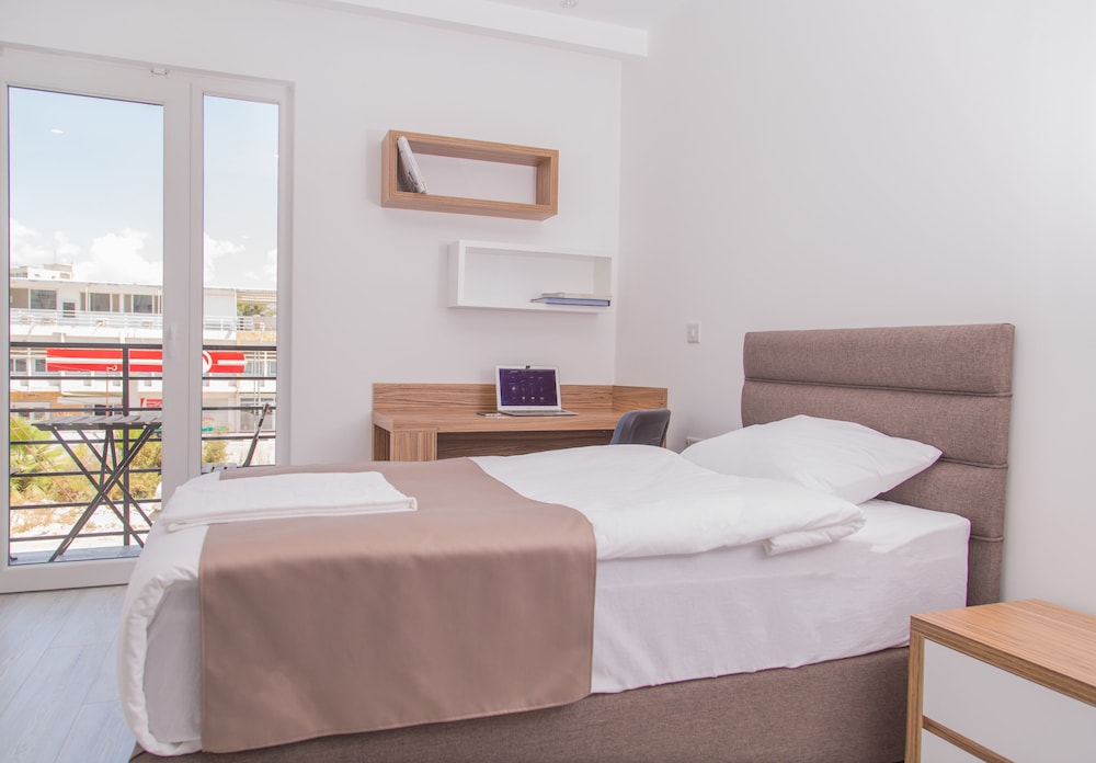 Twin Room - Photo 4