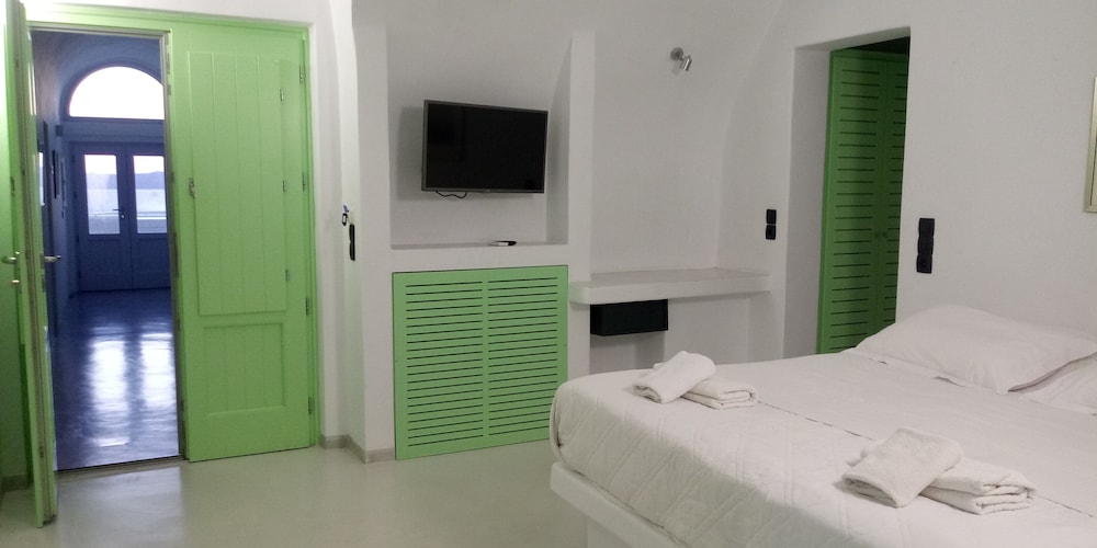 Senior Room