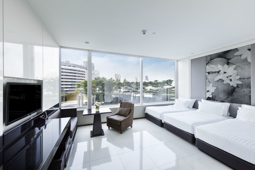 Grand Deluxe Triple Room photo 1