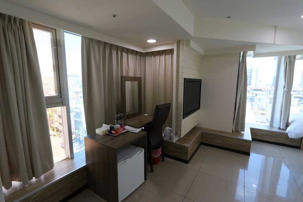 Deluxe Triple Room photo 2