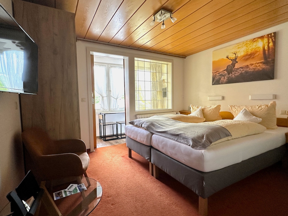 Standard Double Room photo 2