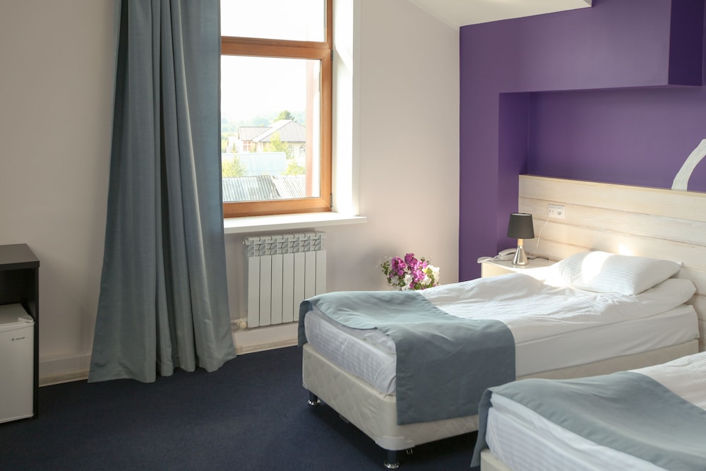 Studio, 1 King Bed, Non Smoking photo 2