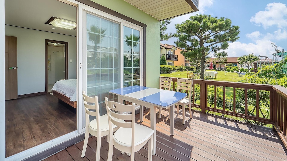Basic Room, 1 Bedroom (honeymoonSweet B2) - Photo 11