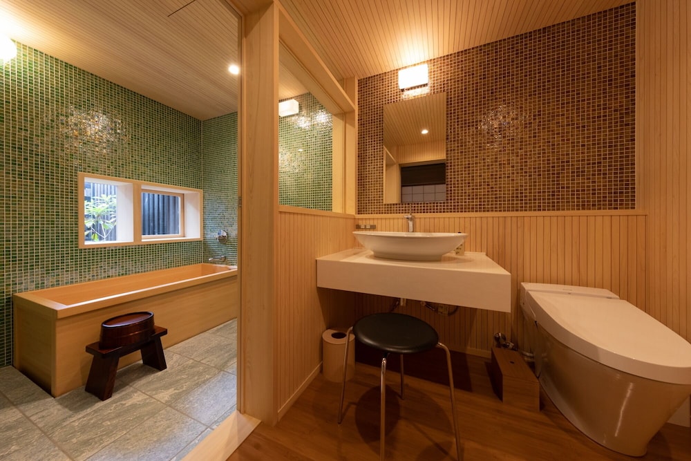 Junior Suite (CHAYA 101) photo 3