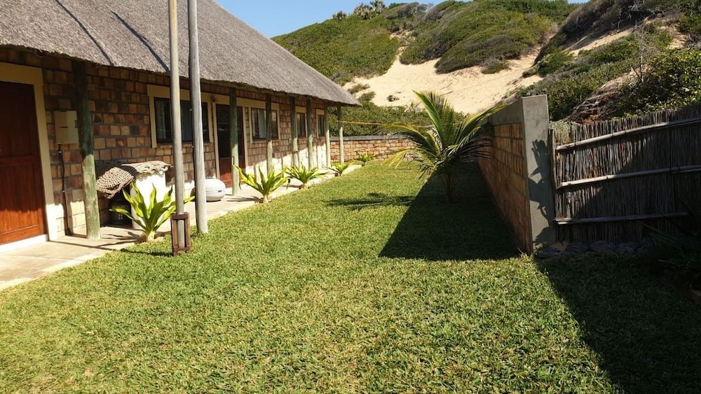 Executive House photo 3
