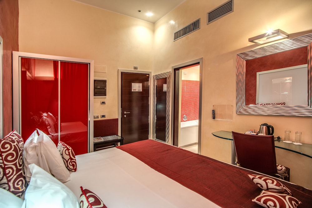 Economy Room photo 3