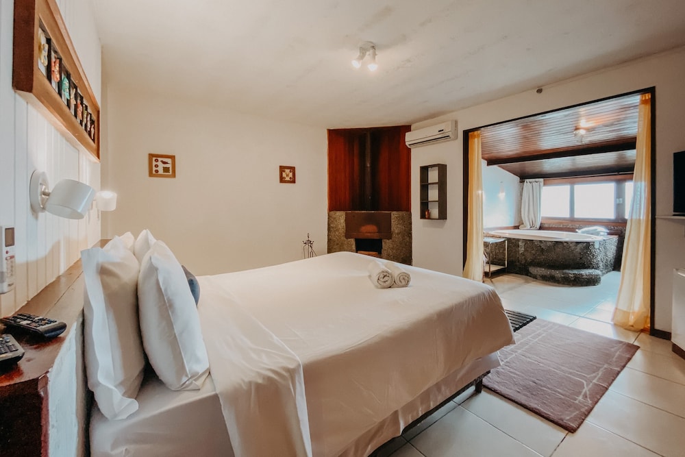 Premium Room - Photo 4