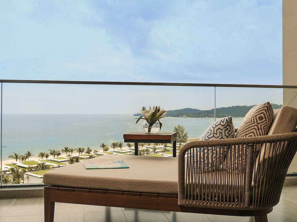 Superior Twin Room, 2 Twin Beds, Balcony, Sea View - Photo 7