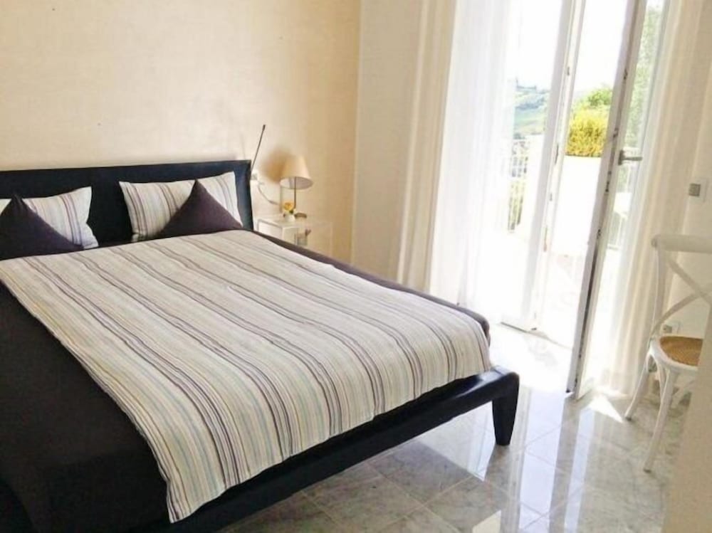 Deluxe Double Room, Non Smoking photo 3