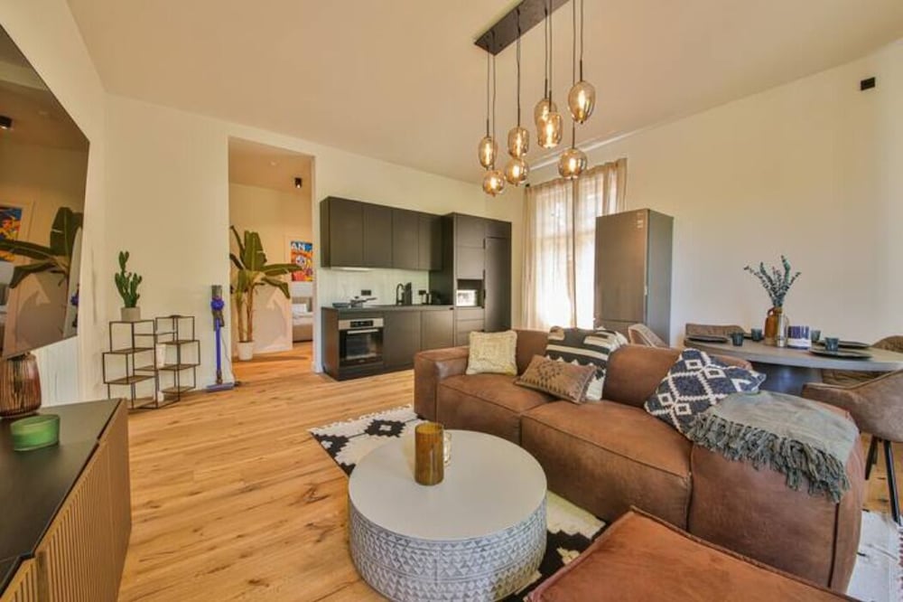 Premium Apartment, 2 Bedrooms, Non Smoking, Pets Allowed photo 3