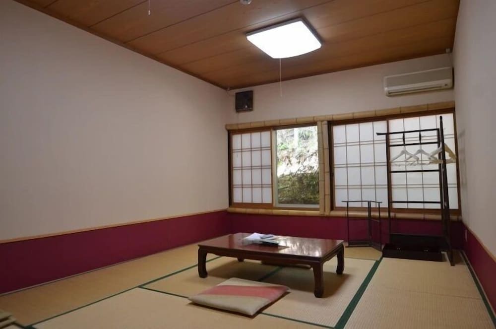 Japanese Style Room For 5 Guests photo 1