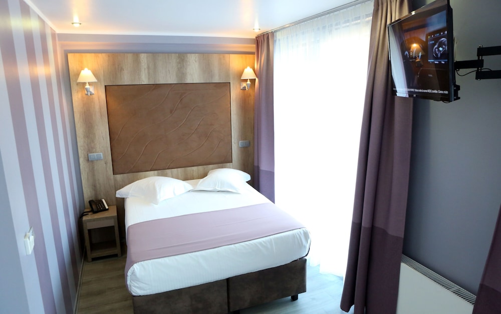 Comfort Double Room, Balcony photo 1