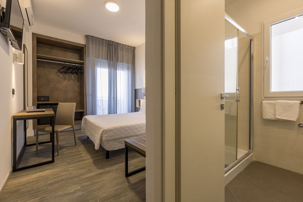 Family Quadruple Room, Sea View photo 1