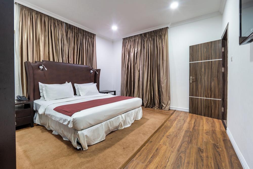 Suite photo 1