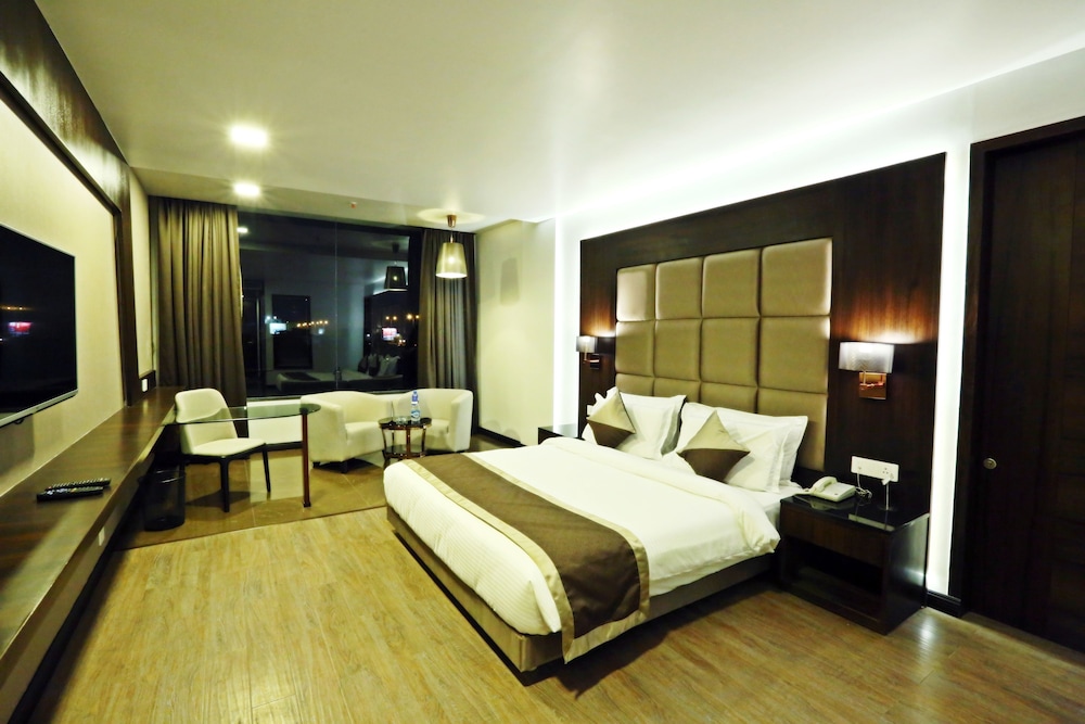 Elegant Room photo 2