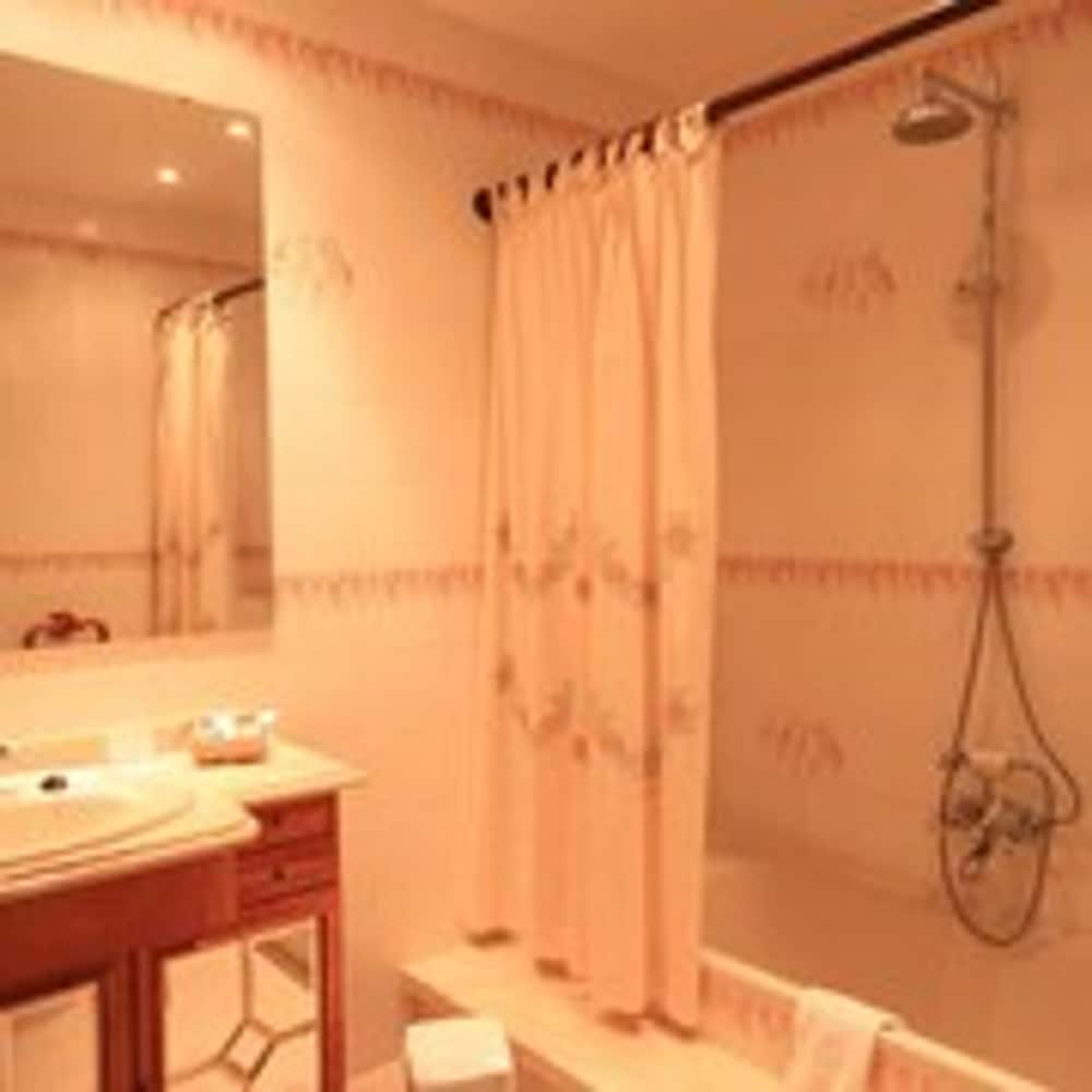 Superior Double Room, Garden View photo 3