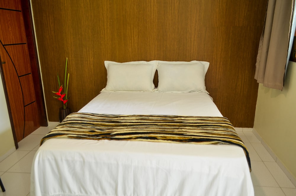 Double or Twin Room - Photo 15
