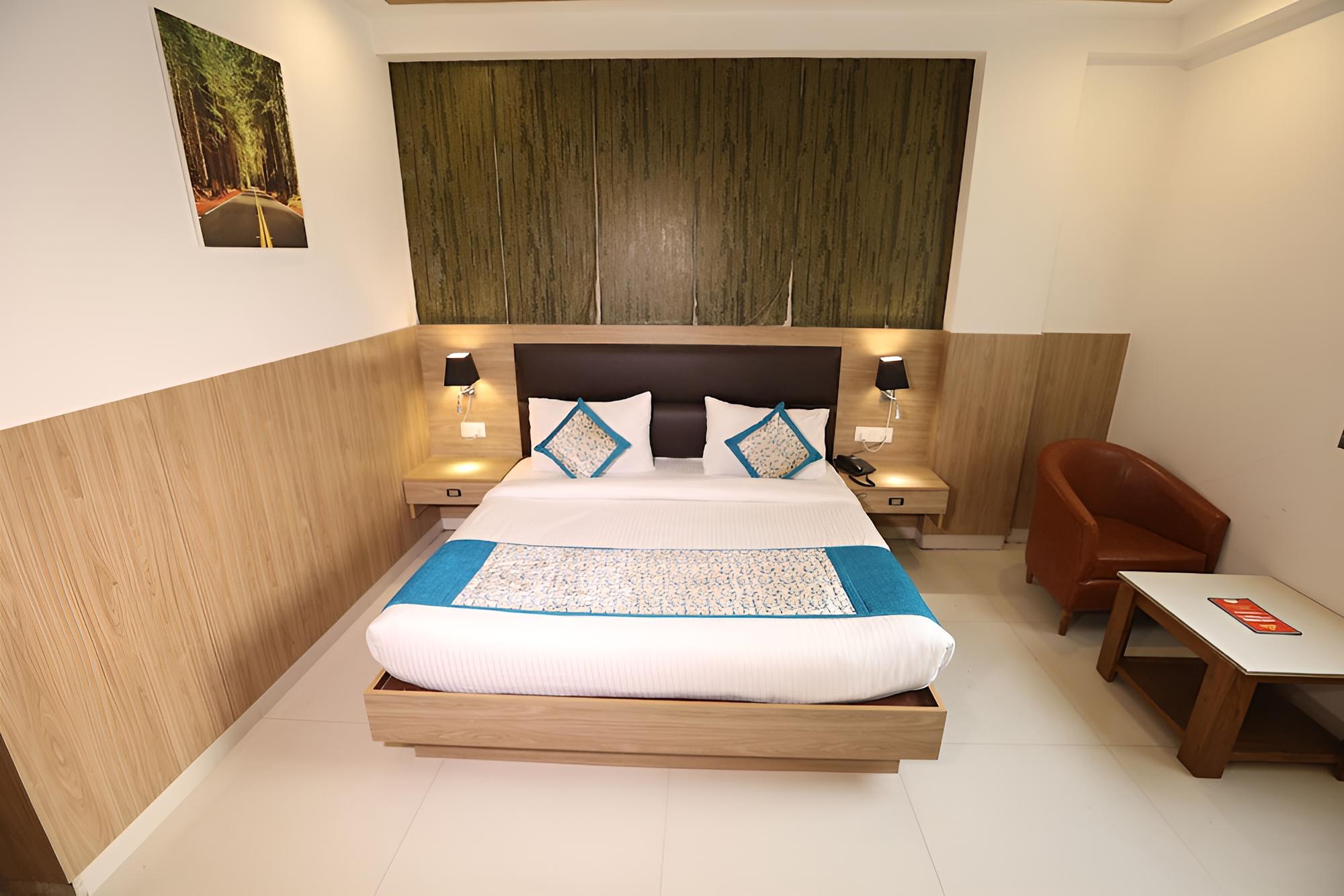 Executive Room - Photo 4
