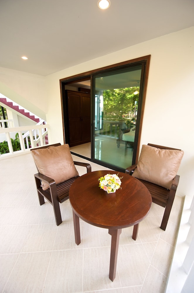 Lagoon Room - Photo 5