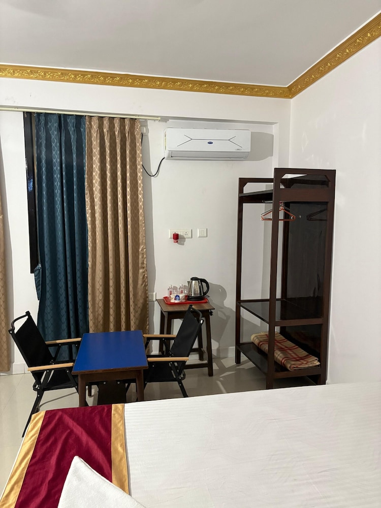 Deluxe Room, City View photo 3
